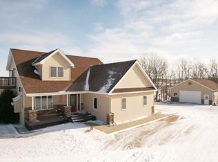 26536 Lake Hills Rd, Detroit Lakes, MN 56501