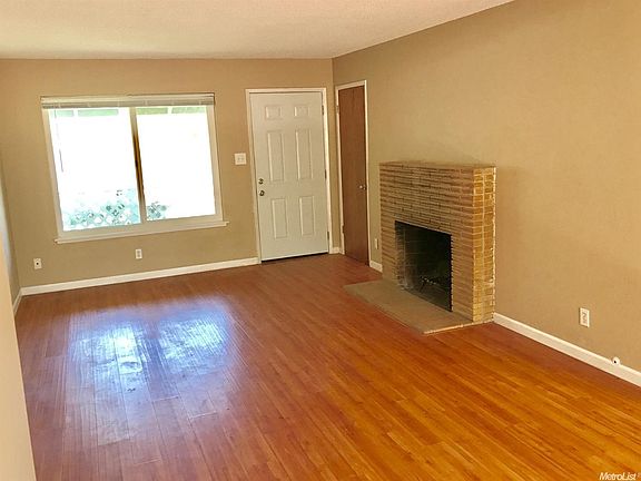 4th image of 3507 Morse Ave