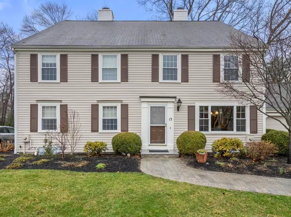 13 Fairway Cir, Natick, MA 01760