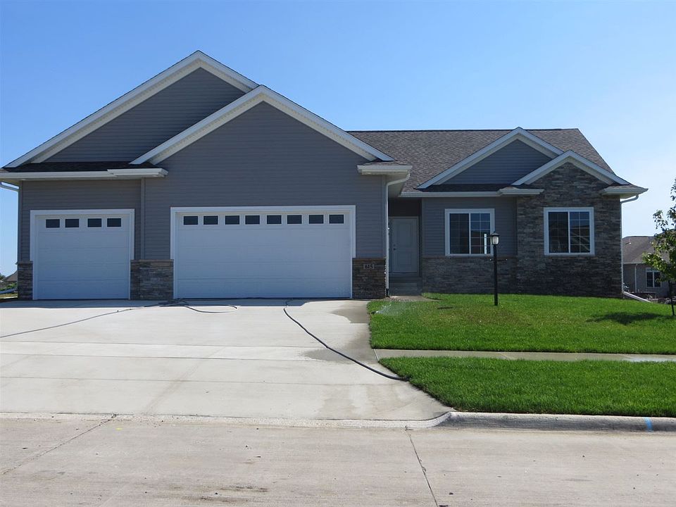 1st image of 615 Hemingway Dr
