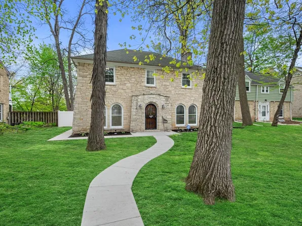 5680 N 34th STREET, Milwaukee, WI 53209