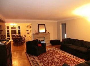 28225 Oviatt Rd, Bay Village, OH 44140