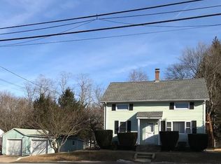 350 New River Rd, Lincoln, RI 02838