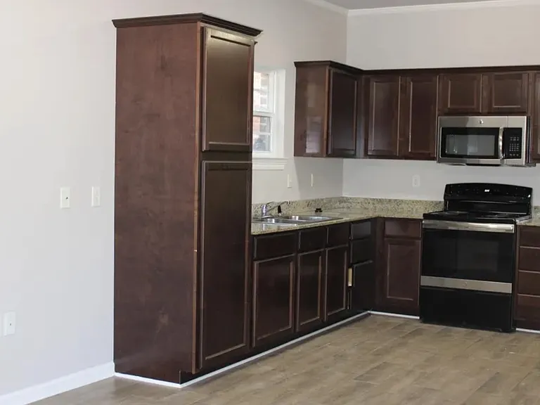 5336 Peerless St — Photo 6