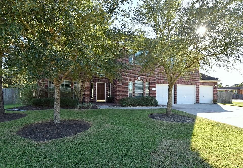 1st image of 24903 Falcon Hollow Ln