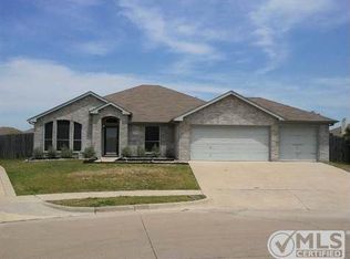1406 Lamesa Cir, Midlothian, TX 76065