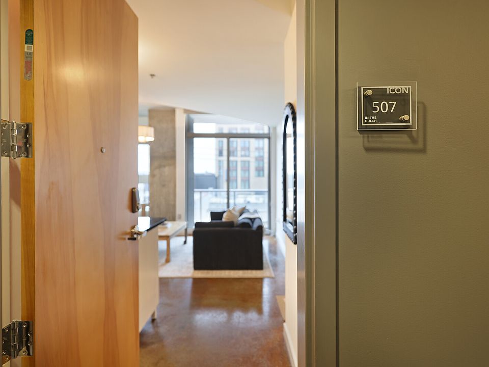 1st image of 600 12th Ave S APT 507