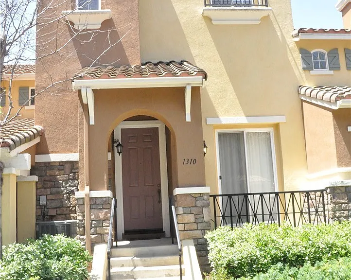 1310 Timberwood — Photo 1