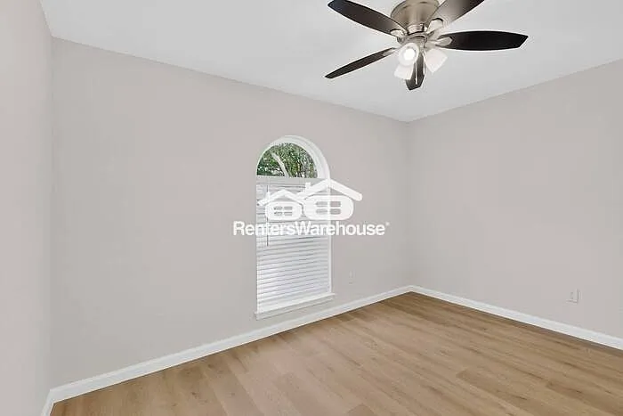 4840 Graham Ct — Photo 29