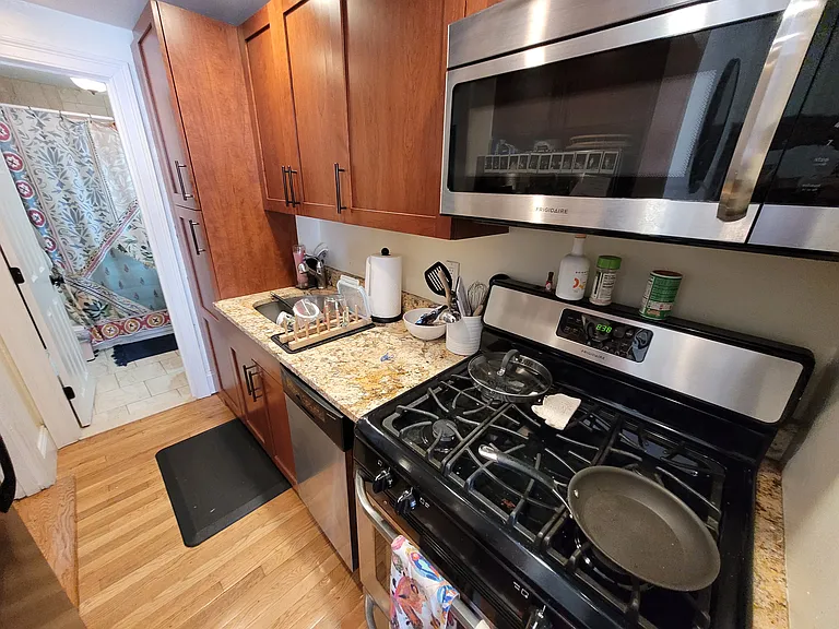 88 W Cedar St #5 — Photo 6