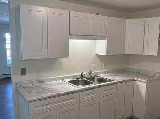 34 Lafayette St #3, Rochester, NH 03867