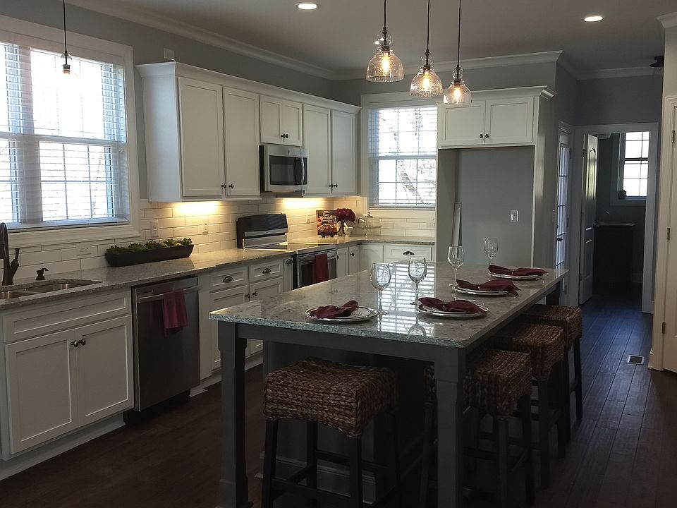 Upgraded Chef's kitchen!!