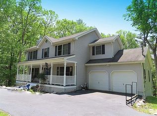 113 Chokeberry Ct, Milford, PA 18337