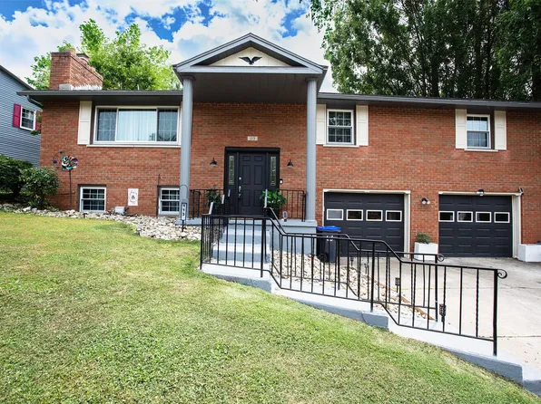 113 E Arlington Rd, Erie, PA 16509