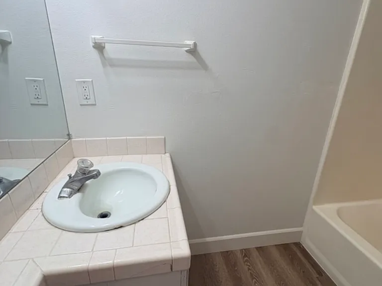 4359 W Avalon Ave — Photo 8