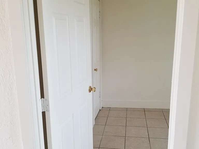 536 S 54th St #3 — Photo 9