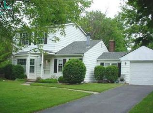 33740 S State St, Farmington, MI 48335