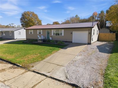 272 Locust Dr, Mineral Wells, WV, 26150