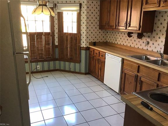 3rd image of 4311 Mountainleaf Ct