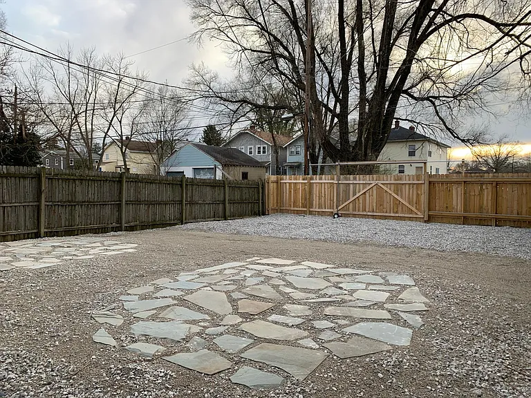 1307 Oakwood Ave — Photo 13