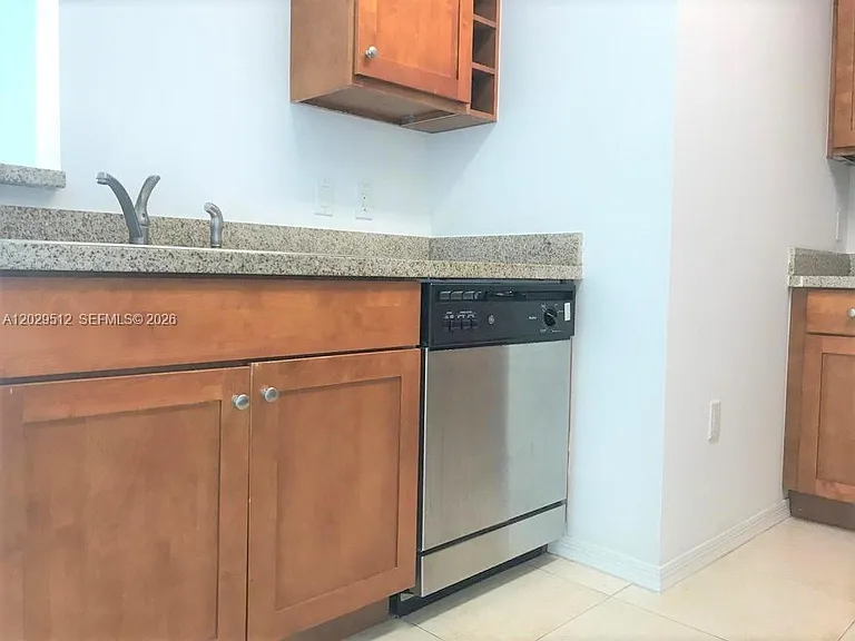 1723 SW 2nd Ave #509 — Photo 8
