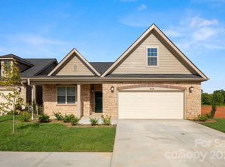 833 C Wynnshire Dr #29, Hickory, NC 28601