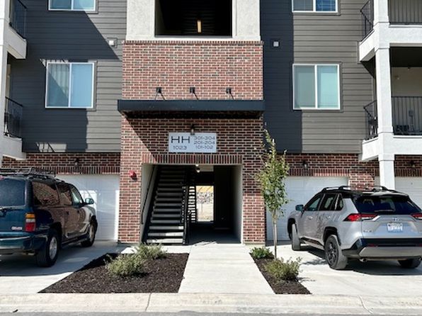 1023 N Sawtooth Way #303