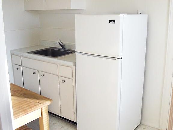 4th image of 925 Jones St #503