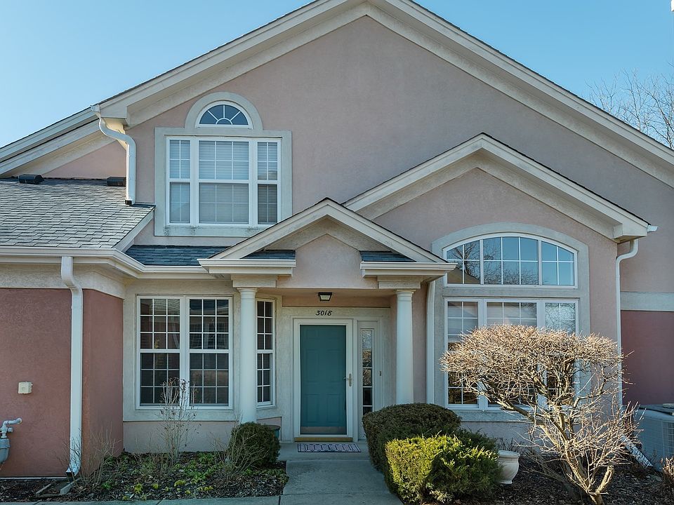 1st image of 3018 Lexington Ln