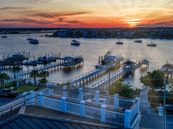 110 Waynick Boulevard, Wrightsville Beach, NC 28480