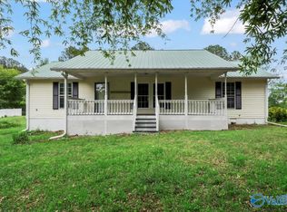 197 Stilwell Dr, Union Grove, AL 35175