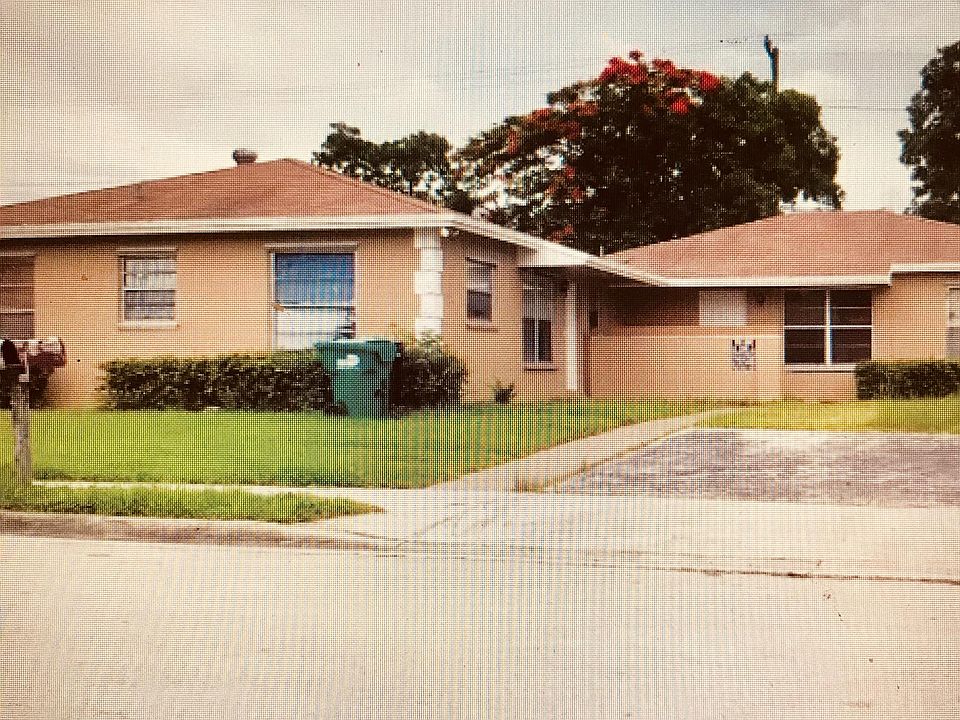 1st image of 18647 SW 100th Ave