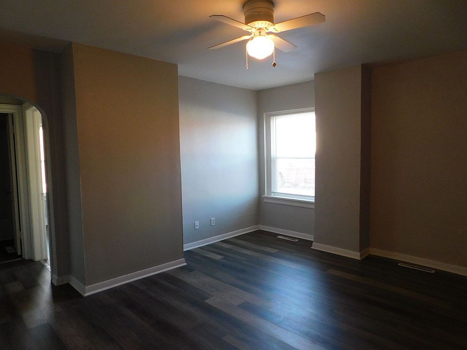 School Apartments 509 N School St Augusta KS Zillow