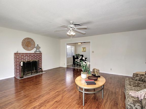 5th image of 1508 Claudia Dr