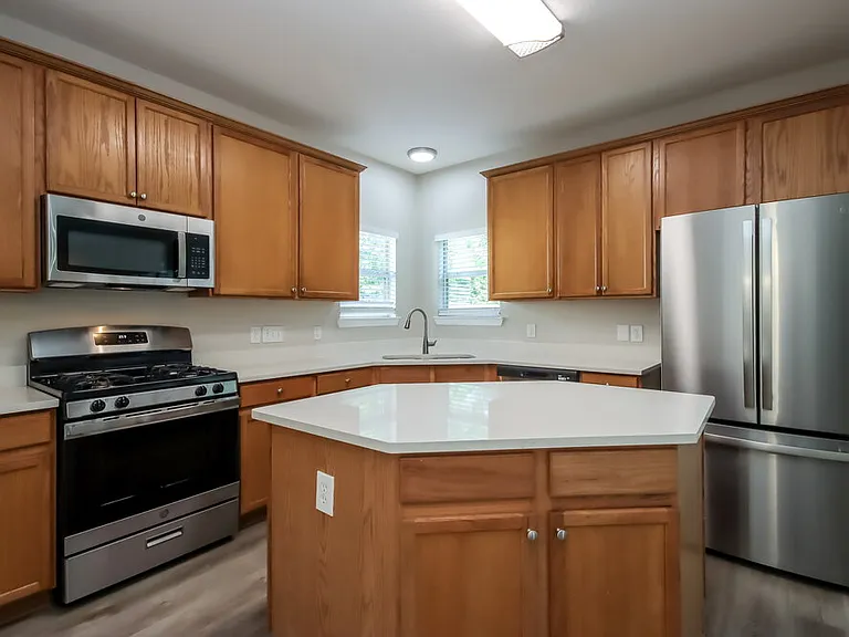 1089 Shadow Glenn Dr — Photo 8