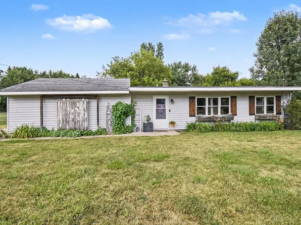 2233 76th St SE, Caledonia, MI 49316