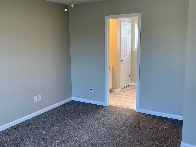 912 Pinoak Dr — Photo 14