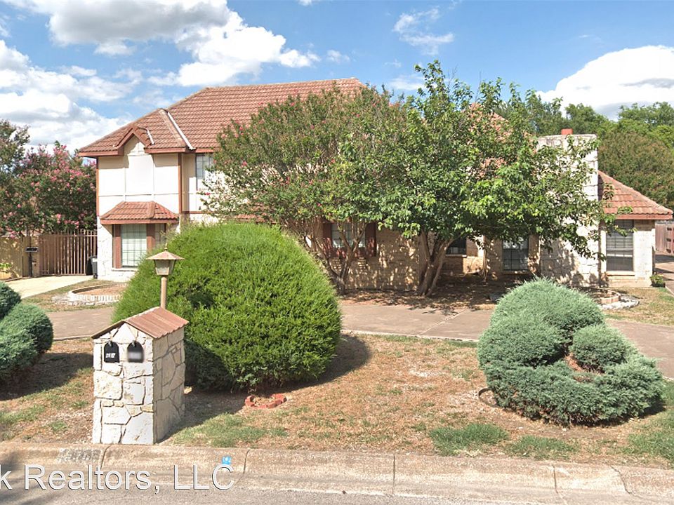 1st image of 6406 Lago Vista Dr