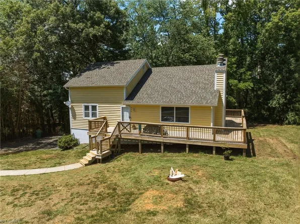 424 West St, King, NC 27021