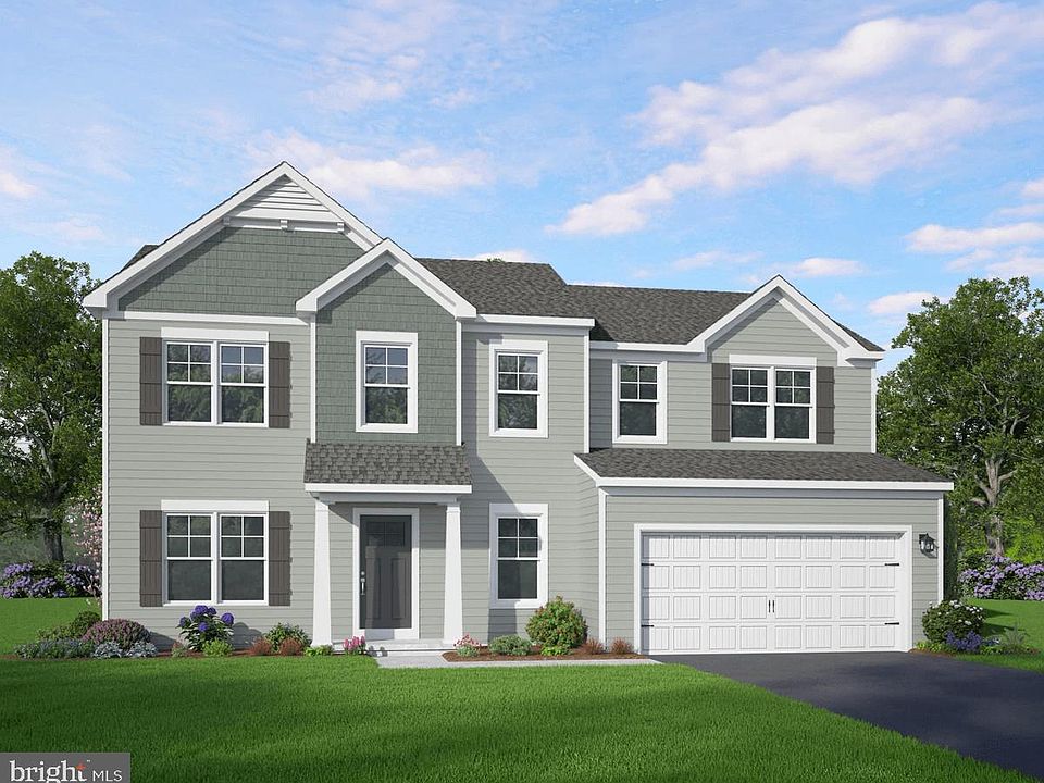 2nd image of Logan Plan At Hickory Pointe
