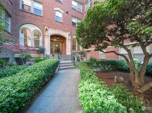 124 Warren Avenue N #207, Seattle, WA 98109