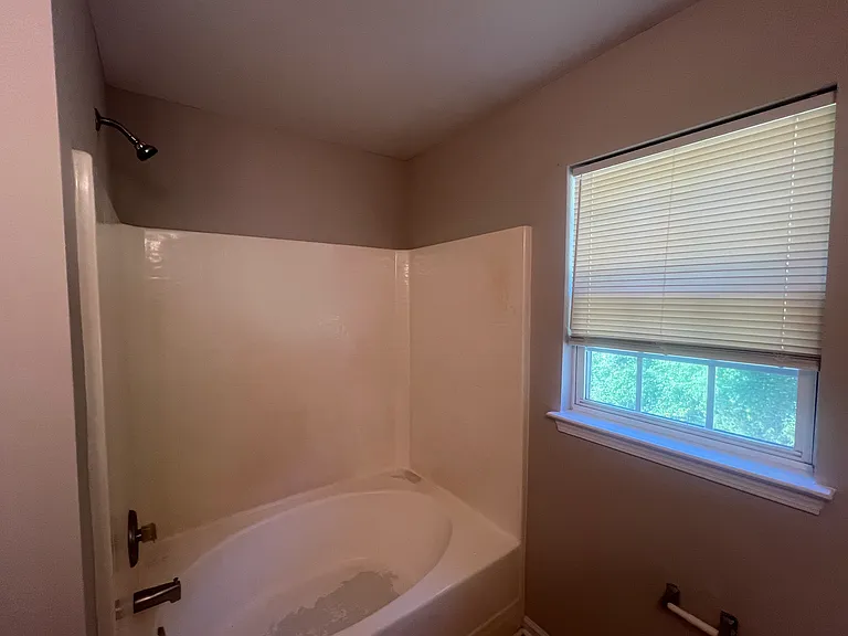12421 Stratfield Place Cir — Photo 23