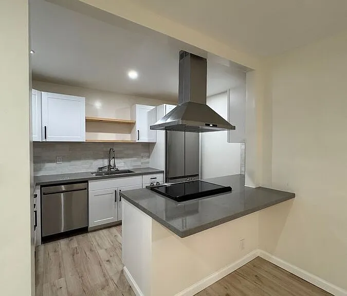 5651 Sumner Way #309 — Photo 13