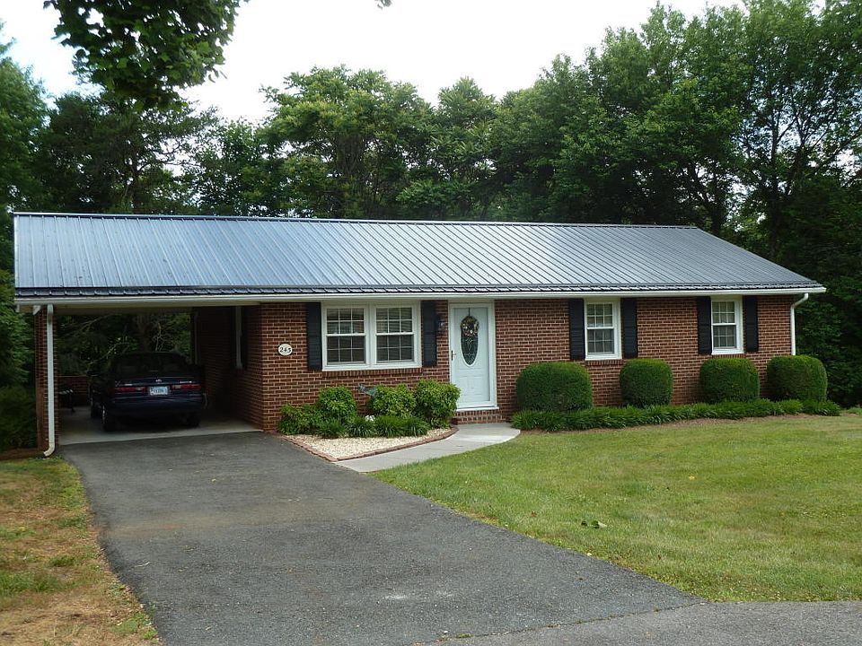 1st image of 245 Windsor Dr