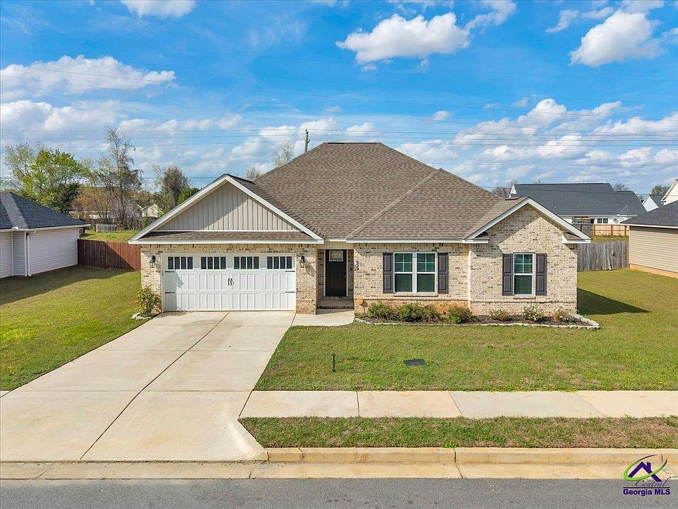 1st image of 629 Broderick Cir