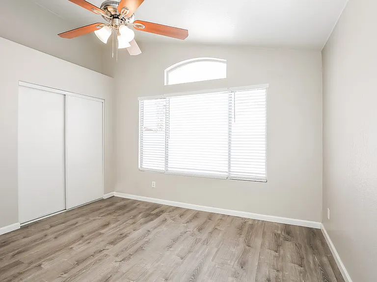 6040 Hidden Rock Dr — Photo 10