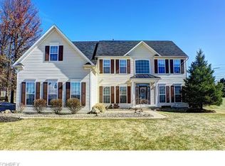 3377 Orchestra St, Cuyahoga Falls, OH 44223