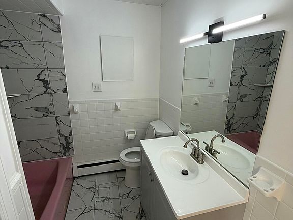 4th image of 91 E Columbus Ave