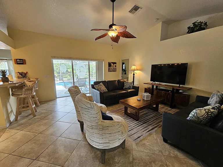 246 Albatross Rd — Photo 8