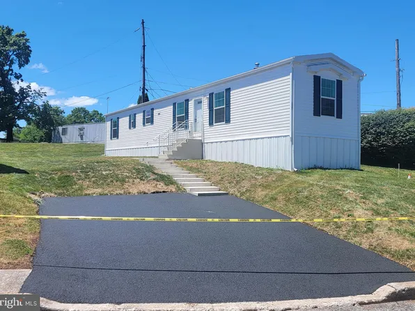 137 Hill, Birdsboro, PA 19508
